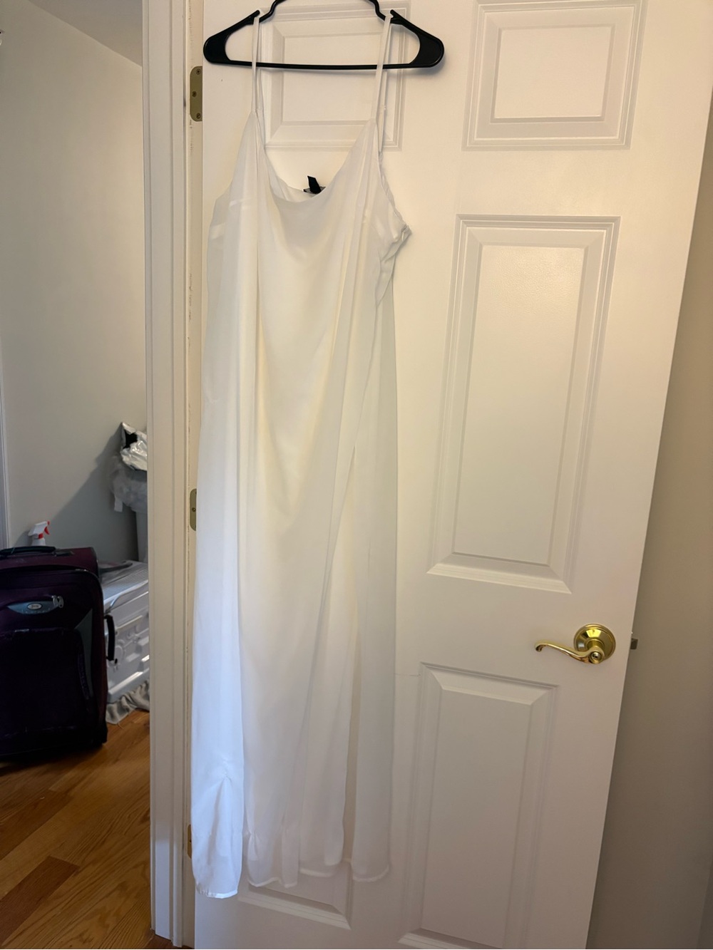 Pretty little thing bridal dress